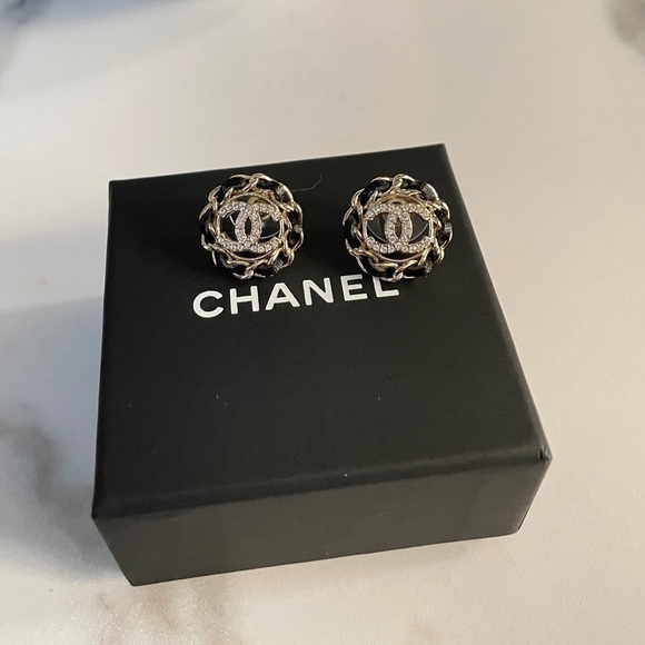 CHANEL 2022 Leather & Crystal CC Stud Earrings - Picture 6 of 7